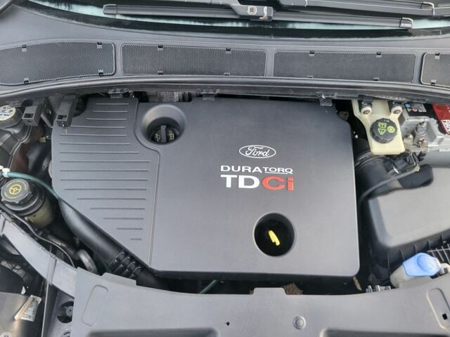 Серый Форд Галакси, объемом двигателя 1.8 л и пробегом 280 тыс. км за 450 $, фото 10 на Automoto.ua