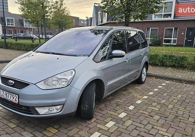 Серый Форд Галакси, объемом двигателя 1.8 л и пробегом 234 тыс. км за 7000 $, фото 2 на Automoto.ua