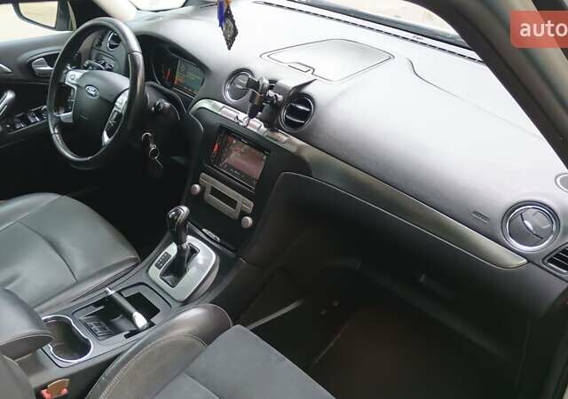 Сірий Форд Галаксі, об'ємом двигуна 2.26 л та пробігом 279 тис. км за 7150 $, фото 2 на Automoto.ua