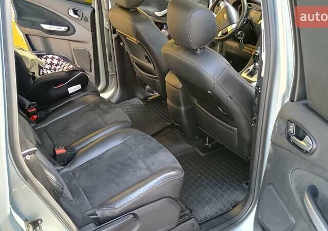 Сірий Форд Галаксі, об'ємом двигуна 2.26 л та пробігом 279 тис. км за 7150 $, фото 11 на Automoto.ua