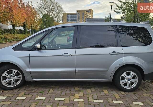 Серый Форд Галакси, объемом двигателя 1.8 л и пробегом 234 тыс. км за 7000 $, фото 8 на Automoto.ua
