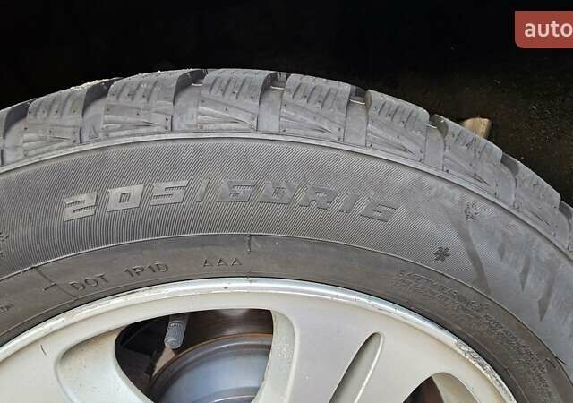 Серый Форд Галакси, объемом двигателя 1.8 л и пробегом 234 тыс. км за 7000 $, фото 11 на Automoto.ua