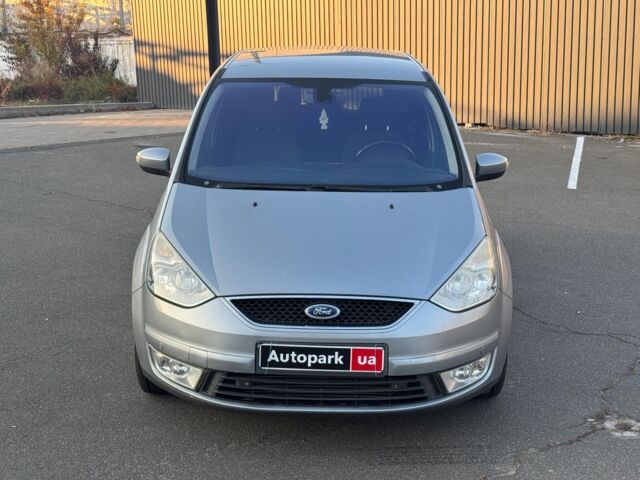 Серый Форд Галакси, объемом двигателя 1.8 л и пробегом 240 тыс. км за 9690 $, фото 1 на Automoto.ua