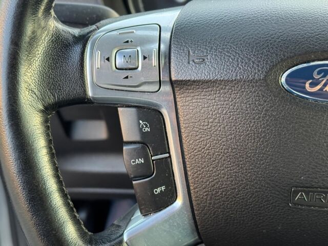 Серый Форд Галакси, объемом двигателя 1.8 л и пробегом 240 тыс. км за 9690 $, фото 20 на Automoto.ua