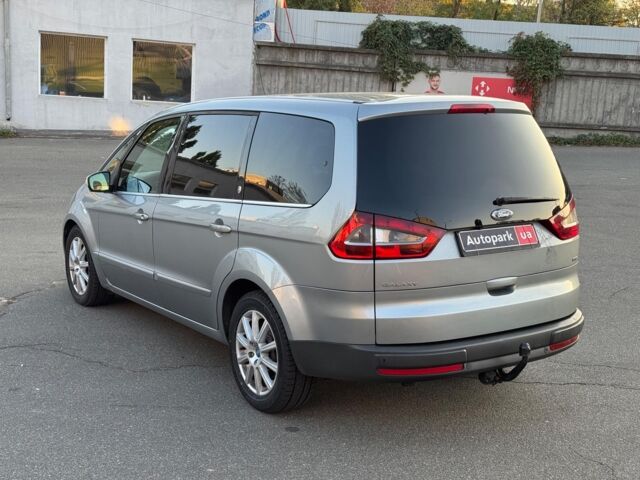Серый Форд Галакси, объемом двигателя 1.8 л и пробегом 240 тыс. км за 9690 $, фото 6 на Automoto.ua