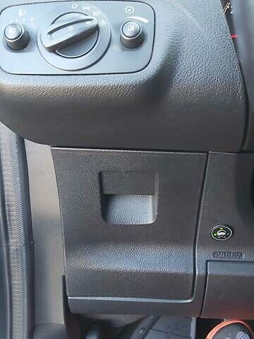 Сірий Форд Галаксі, об'ємом двигуна 2 л та пробігом 298 тис. км за 8000 $, фото 31 на Automoto.ua