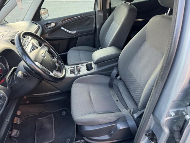 Серый Форд Галакси, объемом двигателя 1.8 л и пробегом 240 тыс. км за 9690 $, фото 18 на Automoto.ua