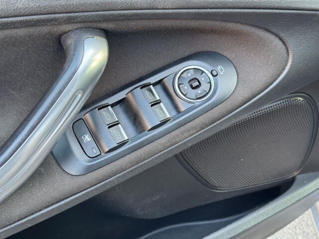 Серый Форд Галакси, объемом двигателя 1.8 л и пробегом 240 тыс. км за 9690 $, фото 16 на Automoto.ua