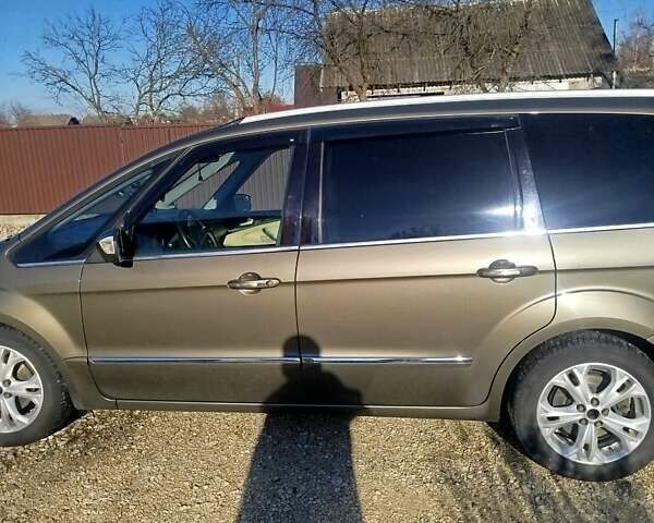 Сірий Форд Галаксі, об'ємом двигуна 2 л та пробігом 320 тис. км за 8500 $, фото 5 на Automoto.ua