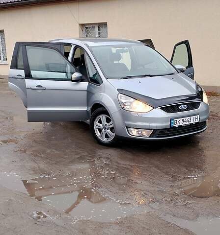 Форд Галакси 2010 в Ровно на Automoto.ua Серый Форд Галакси, объемом двигателя 2 л и пробегом 270 тыс. км за 9999 $, фото 10 на Automoto.ua