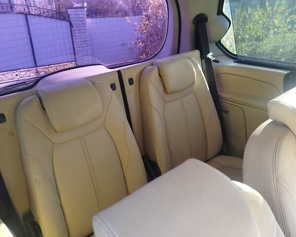 Сірий Форд Галаксі, об'ємом двигуна 2 л та пробігом 320 тис. км за 8500 $, фото 17 на Automoto.ua