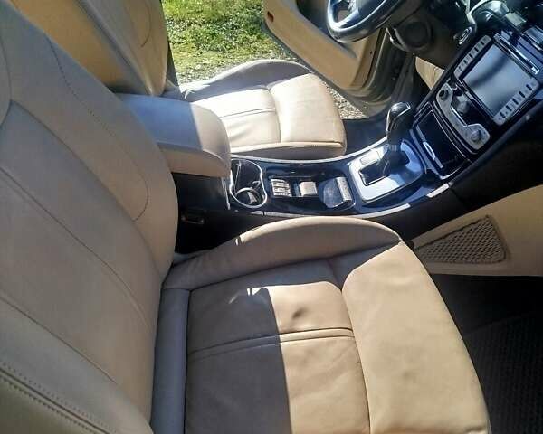 Сірий Форд Галаксі, об'ємом двигуна 2 л та пробігом 320 тис. км за 8500 $, фото 14 на Automoto.ua