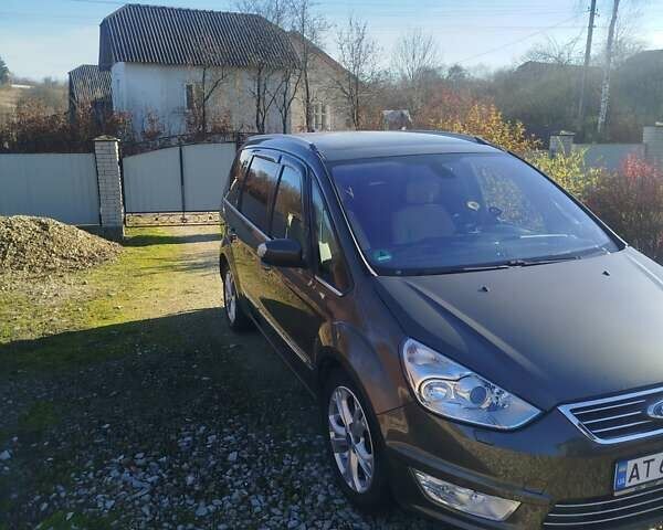 Сірий Форд Галаксі, об'ємом двигуна 2 л та пробігом 320 тис. км за 8500 $, фото 2 на Automoto.ua