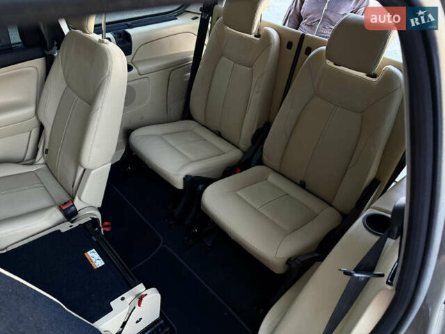 Форд Галакси 2011 в Днепре (Днепропетровске) на Automoto.ua Серый Форд Галакси, объемом двигателя 2 л и пробегом 117 тыс. км за 12300 $, фото 14 на Automoto.ua