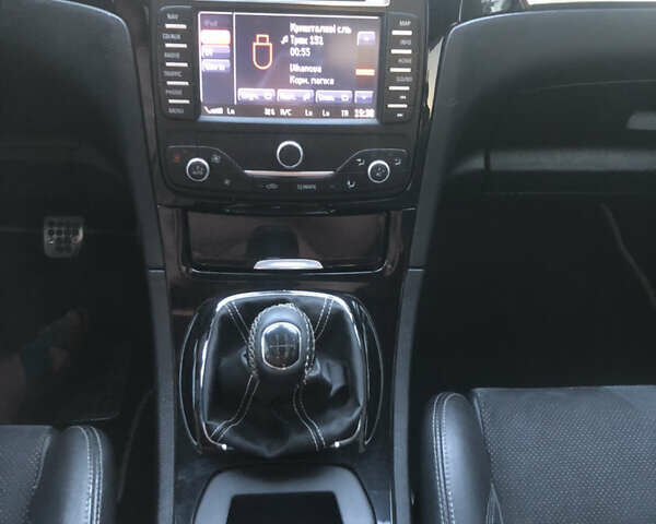 Серый Форд Галакси, объемом двигателя 2 л и пробегом 251 тыс. км за 11200 $, фото 2 на Automoto.ua