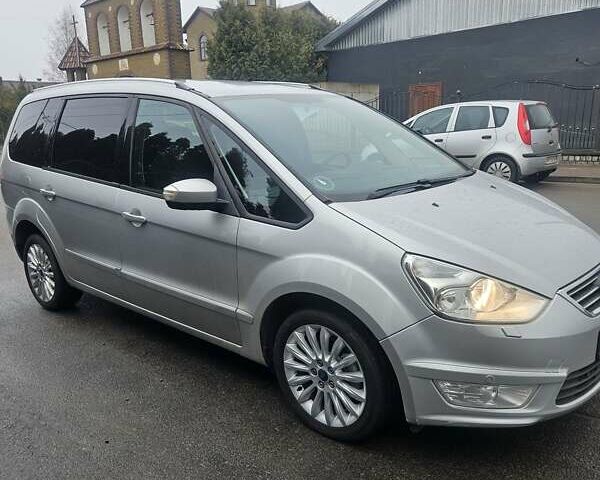 Серый Форд Галакси, объемом двигателя 2 л и пробегом 181 тыс. км за 11200 $, фото 6 на Automoto.ua