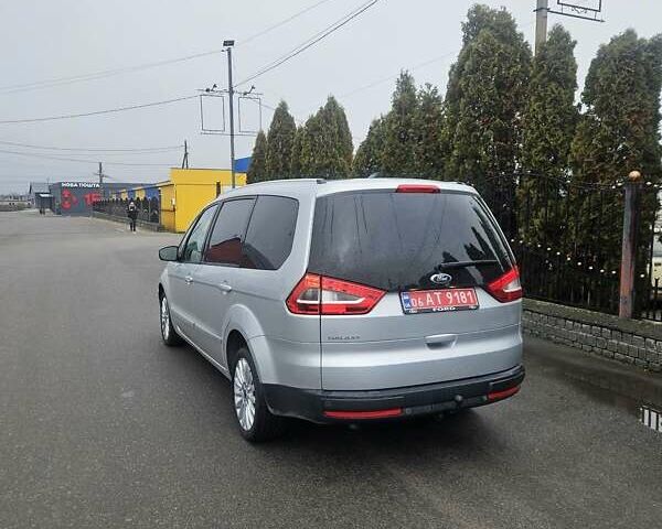 Серый Форд Галакси, объемом двигателя 2 л и пробегом 181 тыс. км за 11200 $, фото 4 на Automoto.ua