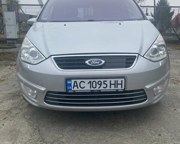 Серый Форд Галакси, объемом двигателя 2 л и пробегом 345 тыс. км за 11300 $, фото 7 на Automoto.ua