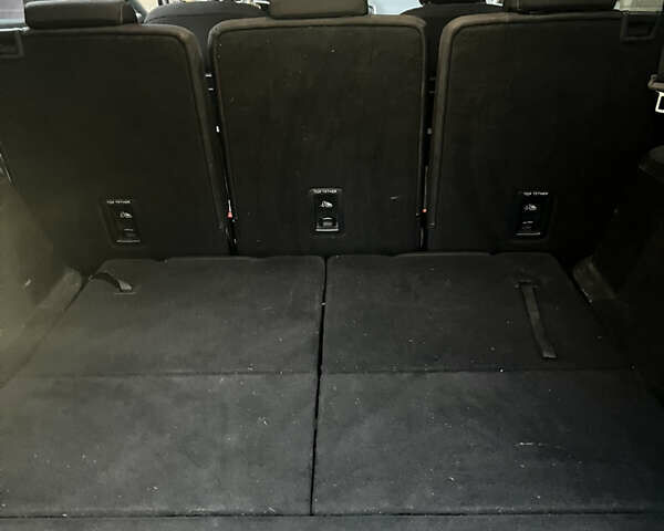 Серый Форд Галакси, объемом двигателя 2 л и пробегом 114 тыс. км за 25000 $, фото 3 на Automoto.ua