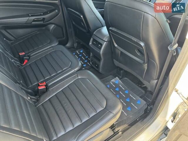 Сірий Форд Галаксі, об'ємом двигуна 2 л та пробігом 360 тис. км за 15990 $, фото 33 на Automoto.ua