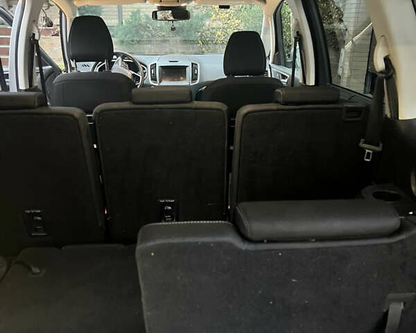 Серый Форд Галакси, объемом двигателя 2 л и пробегом 114 тыс. км за 25000 $, фото 11 на Automoto.ua