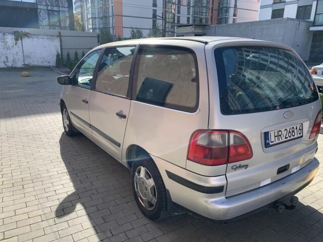 Форд Галаксі 2000 у Луцьку на Automoto.ua Сірий Форд Галаксі, об'ємом двигуна 1.9 л та пробігом 300 тис. км за 1450 $, фото 2 на Automoto.ua