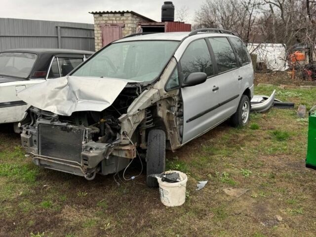 Серый Форд Галакси, объемом двигателя 2 л и пробегом 200 тыс. км за 1183 $, фото 5 на Automoto.ua