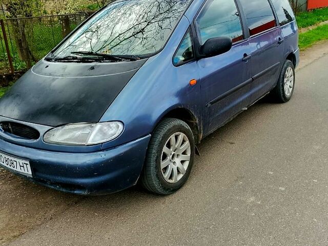 Синий Форд Галакси, объемом двигателя 2 л и пробегом 106 тыс. км за 1600 $, фото 4 на Automoto.ua