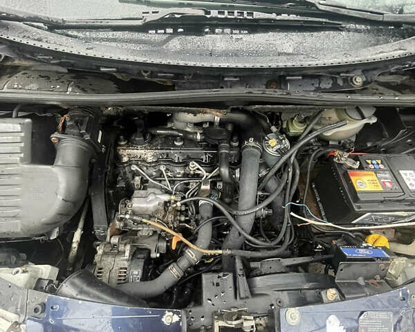 Синій Форд Галаксі, об'ємом двигуна 1.9 л та пробігом 463 тис. км за 1500 $, фото 6 на Automoto.ua