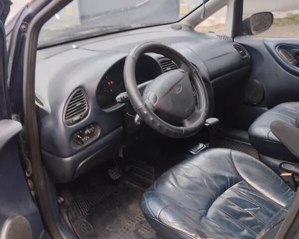 Синий Форд Галакси, объемом двигателя 2.8 л и пробегом 400 тыс. км за 2999 $, фото 8 на Automoto.ua