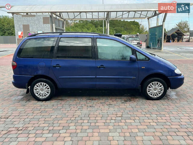 Синій Форд Галаксі, об'ємом двигуна 1.9 л та пробігом 302 тис. км за 3250 $, фото 8 на Automoto.ua