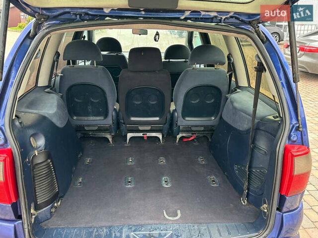 Синий Форд Галакси, объемом двигателя 1.9 л и пробегом 305 тыс. км за 2999 $, фото 12 на Automoto.ua