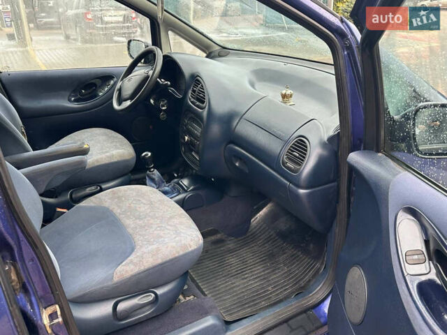 Синий Форд Галакси, объемом двигателя 1.9 л и пробегом 305 тыс. км за 2999 $, фото 14 на Automoto.ua