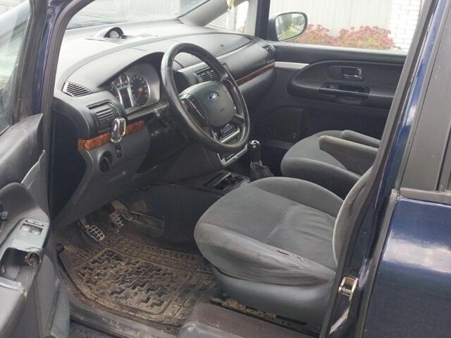 Синий Форд Галакси, объемом двигателя 1.9 л и пробегом 350 тыс. км за 3000 $, фото 6 на Automoto.ua