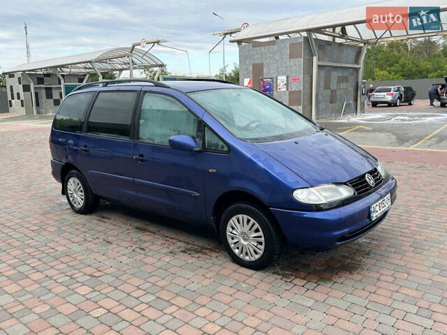 Синій Форд Галаксі, об'ємом двигуна 1.9 л та пробігом 302 тис. км за 3250 $, фото 9 на Automoto.ua