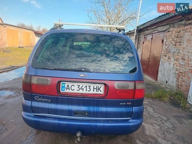 Синій Форд Галаксі, об'ємом двигуна 1.9 л та пробігом 360 тис. км за 2950 $, фото 3 на Automoto.ua