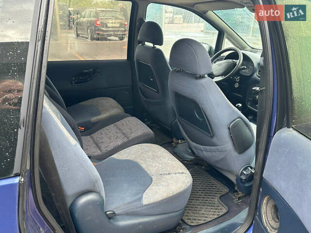 Синий Форд Галакси, объемом двигателя 1.9 л и пробегом 305 тыс. км за 2999 $, фото 13 на Automoto.ua