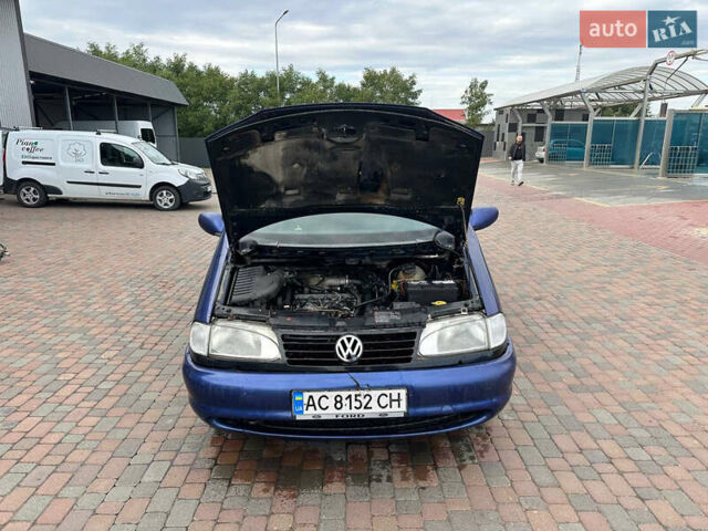 Синий Форд Галакси, объемом двигателя 1.9 л и пробегом 305 тыс. км за 2999 $, фото 19 на Automoto.ua