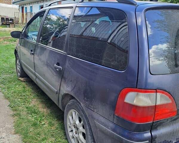 Синій Форд Галаксі, об'ємом двигуна 1.9 л та пробігом 300 тис. км за 3250 $, фото 5 на Automoto.ua