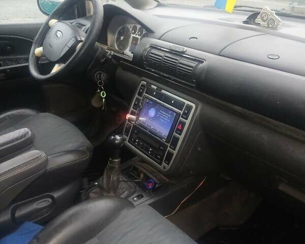 Синий Форд Галакси, объемом двигателя 1.9 л и пробегом 700 тыс. км за 3000 $, фото 4 на Automoto.ua