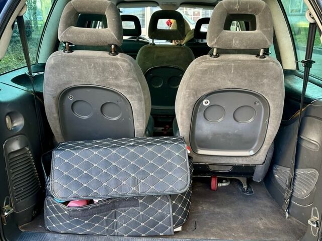 Синій Форд Галаксі, об'ємом двигуна 1.9 л та пробігом 288 тис. км за 2650 $, фото 22 на Automoto.ua