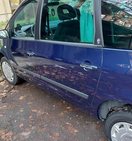 Синій Форд Галаксі, об'ємом двигуна 1.9 л та пробігом 310 тис. км за 5200 $, фото 2 на Automoto.ua