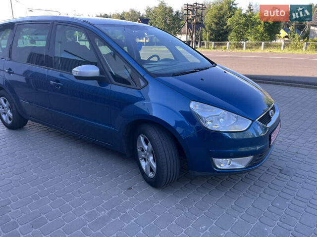Синій Форд Галаксі, об'ємом двигуна 2 л та пробігом 233 тис. км за 6200 $, фото 16 на Automoto.ua