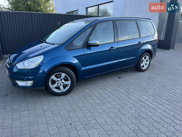 Синій Форд Галаксі, об'ємом двигуна 2 л та пробігом 233 тис. км за 6200 $, фото 4 на Automoto.ua