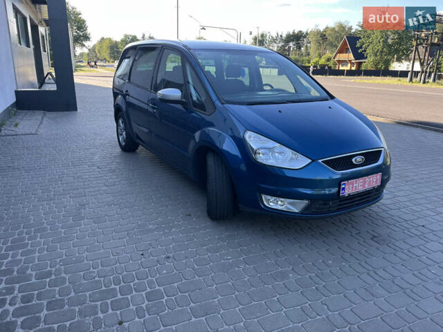 Синій Форд Галаксі, об'ємом двигуна 2 л та пробігом 233 тис. км за 6200 $, фото 17 на Automoto.ua