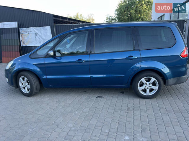 Синій Форд Галаксі, об'ємом двигуна 2 л та пробігом 233 тис. км за 6200 $, фото 5 на Automoto.ua