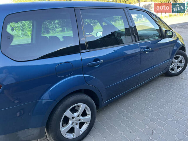 Синій Форд Галаксі, об'ємом двигуна 2 л та пробігом 233 тис. км за 6200 $, фото 14 на Automoto.ua