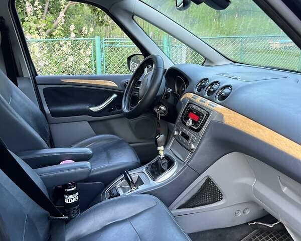 Синий Форд Галакси, объемом двигателя 2 л и пробегом 325 тыс. км за 6700 $, фото 3 на Automoto.ua