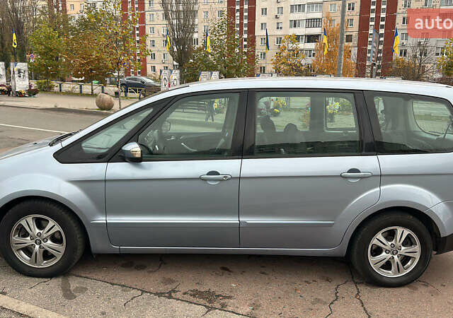 Синий Форд Галакси, объемом двигателя 1.8 л и пробегом 198 тыс. км за 7500 $, фото 6 на Automoto.ua