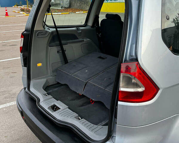 Синий Форд Галакси, объемом двигателя 1.8 л и пробегом 198 тыс. км за 7500 $, фото 7 на Automoto.ua